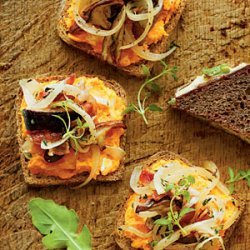 Open-Faced Sweet Potato-Mushroom Sandwiches