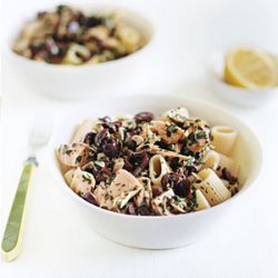 Pasta with Tuna and Black Olive Vinaigrette