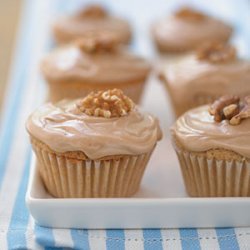 Double-Maple Cupcakes