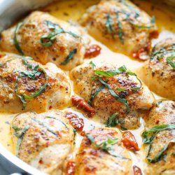 Chicken with Sun-Dried Tomato Cream Sauce