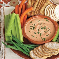 Garlicky Roasted Red Pepper Dip