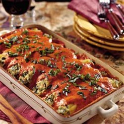 Chicken Cannelloni with Roasted Red Bell Pepper Sauce