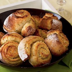 No-Knead Overnight Parmesan and Thyme Rolls