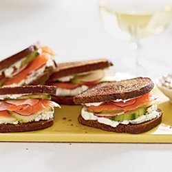 Smoked Salmon and Goat Cheese on Pumpernickel-Rye