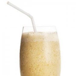 Spiced Banana-Almond Smoothie