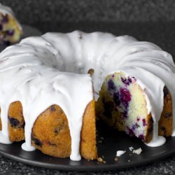 Triple Berry Summer Buttermilk Bundt (SmittenKitchen.com)