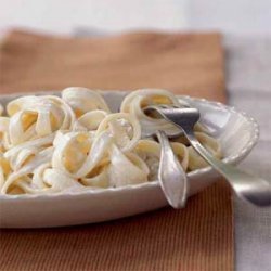 Alfredo Sauce (with fettuccine)