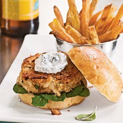 Crab Cake Sliders with Dill-Caper Cream