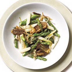 Morel Mushroom and Asparagus Saute