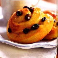 Raisin Brioche Pastries (Pains aux Raisins)