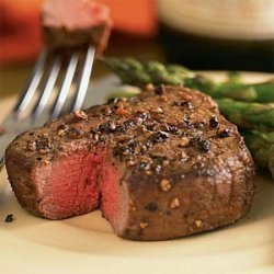 Spiced Pepper-Crusted Filet Mignon with Asparagus