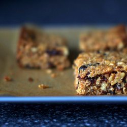 thick, chewy granola bars [smittenkitchen.com] (adapted to be nut-free)