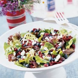 Greens with Chèvre and Berries