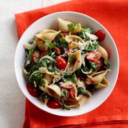 Spinach-Tomato Pasta Shells