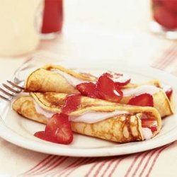 Strawberry Pancake Roll-ups