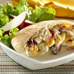 Apple 'N Cheddar Tuna Pitas