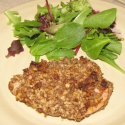 Paleo Pecan-Crusted Chicken | everydaypaleo.com