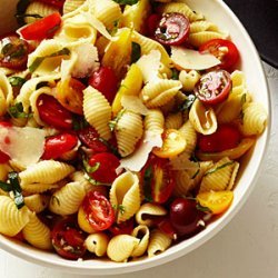 Seashells with Basil, Tomatoes, and Garlic