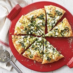 Three Cheese-and-Spinach Pizza