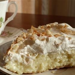 Old Fashioned Coconut Cream Pie