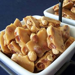 Microwave Oven Peanut Brittle