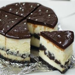 Chocolate Cookie Cheesecake