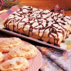 Eclair Torte