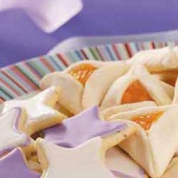 Apricot-Filled Triangles