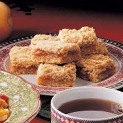 Oatmeal Apricot Squares