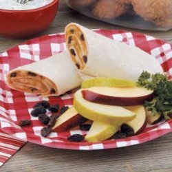 Banana Raisin Wraps