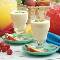 Peaches 'N' Cream Smoothies