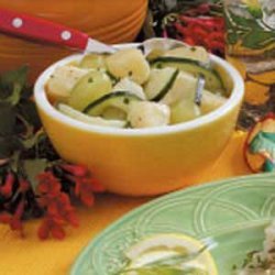 Pineapple Cucumber Salad