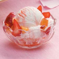 Peach Strawberry Sundaes