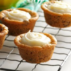 Cream Cheese Cookie Cups