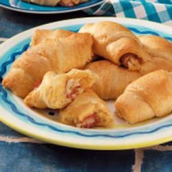 Reuben Crescents