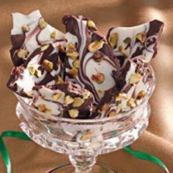 Black 'n' White Pistachio Bark