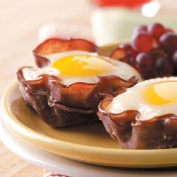 Eggs in Muffin Cups