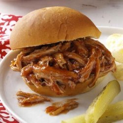 Slow Cooker Pulled Pork Sandwiches