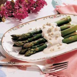 Asparagus with Blue Cheese Sauce