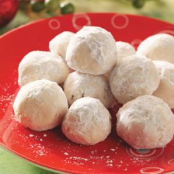 Cherry-Almond Balls