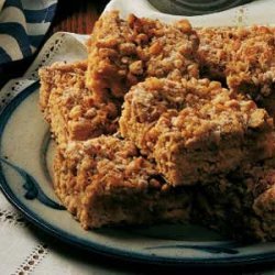 Rhubarb Crumb Cake