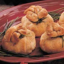 Savory Crescent Bundles