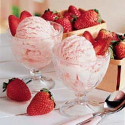 Best Strawberry Ice Cream