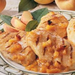 Grilled Chicken with Peach Sauce