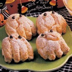 Spooky Cream Puffs