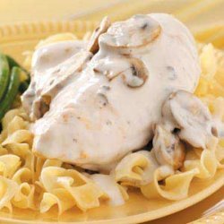 Chicken in Sour Cream Sauce