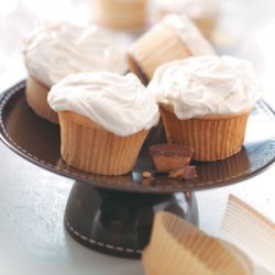 Cupcakes with Peanut Butter Frosting