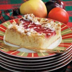 Apple Plum Streusel Dessert