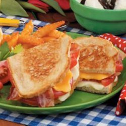 Bacon-Topped Grilled Cheese