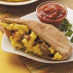 Hearty Brunch Pockets